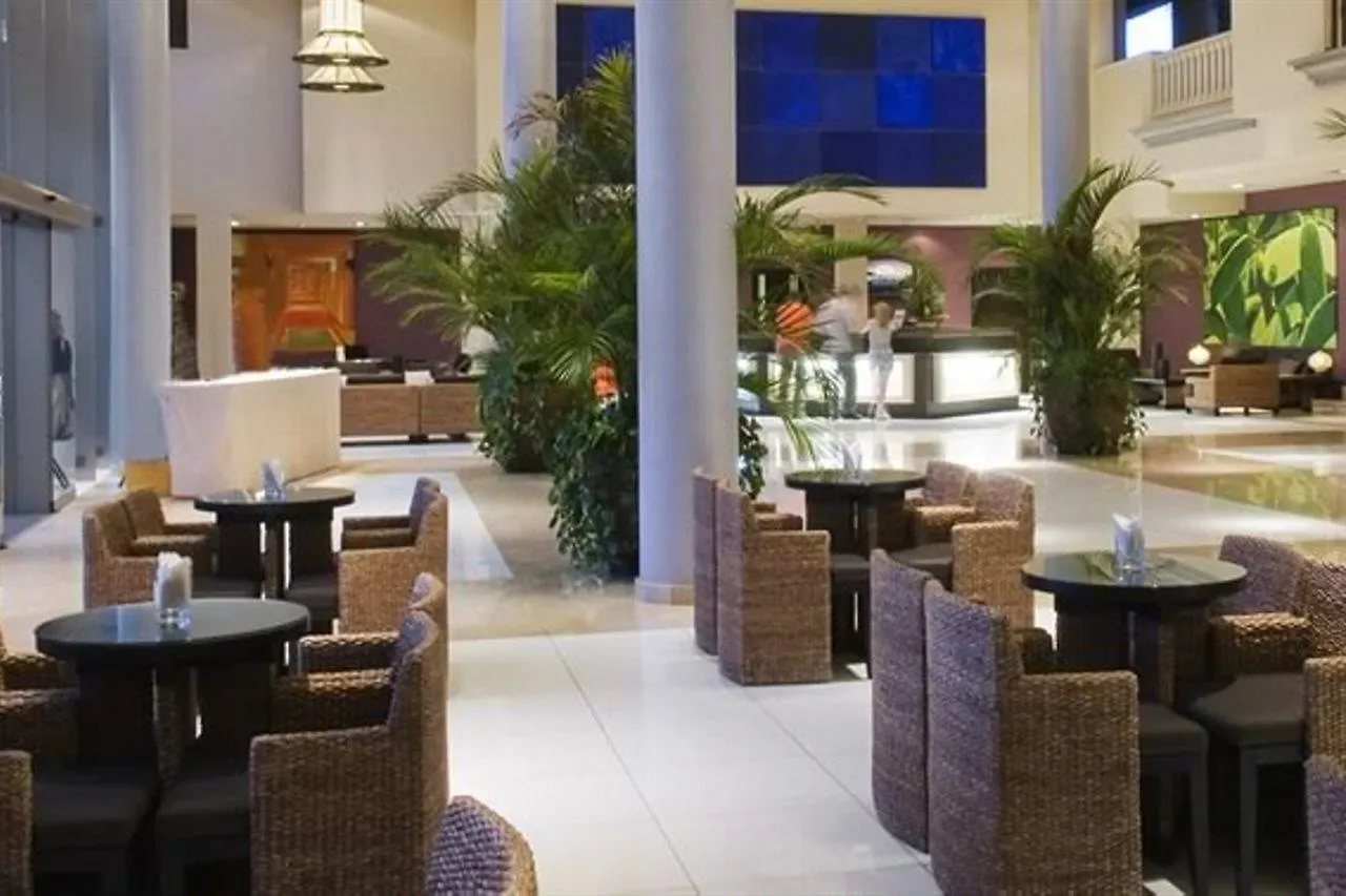 Marylanza Suites & Spa لوس كريستيانوس إسبانيا