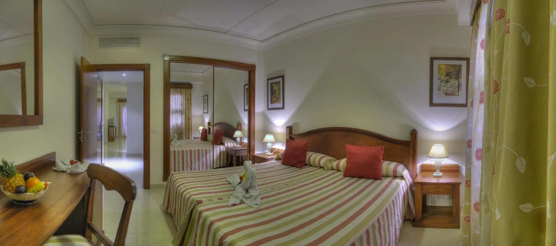 Marylanza Suites & Spa لوس كريستيانوس فندق